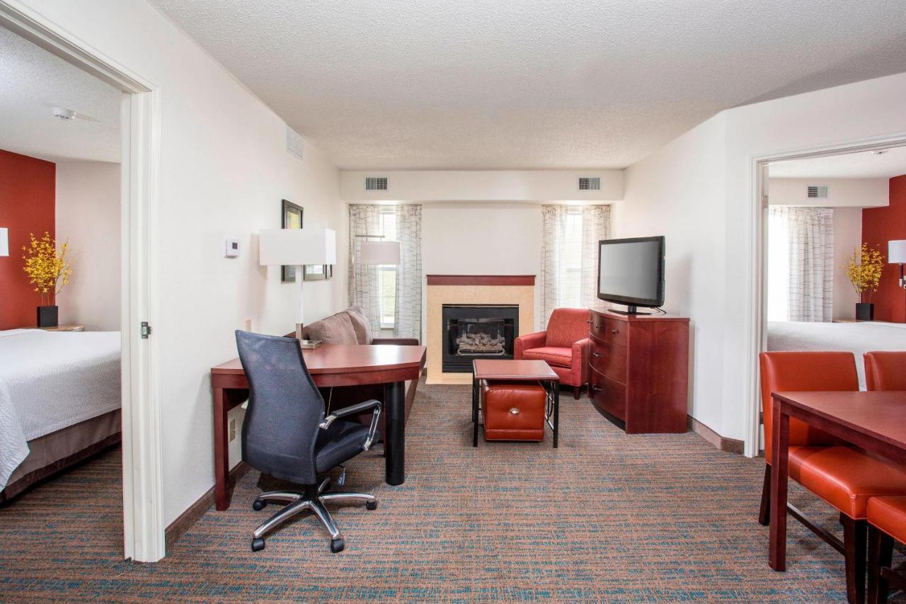 Residence Inn Topeka Luaran gambar