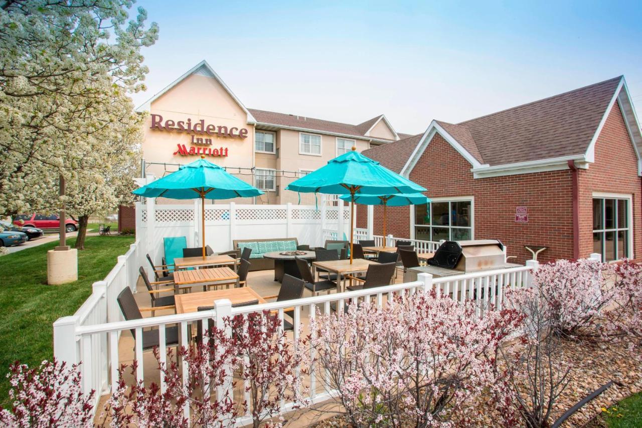 Residence Inn Topeka Luaran gambar