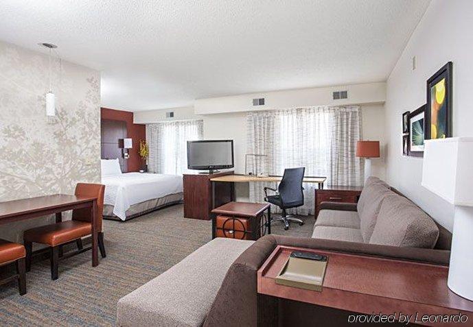 Residence Inn Topeka Luaran gambar